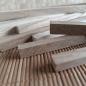 Preview: 10 x Holzklötzchen Eiche rustikal Halbe 160 x 5 x 8 mm