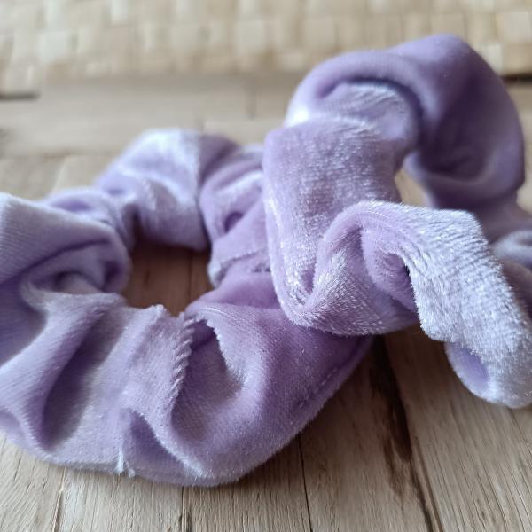 Scrunchie Samt 10 cm flieder Haargummi